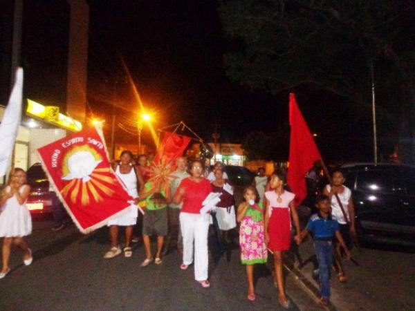 Par&oacute;quia S&atilde;o Pedro de Alc&acirc;ntara festeja Pentecostes do Divino Espirito Santo.(Imagem:Par&oacute;quia S&atilde;o Pedro de Alc&acirc;ntara festeja Pentecoste)