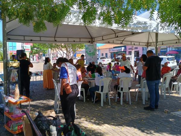 Ato p&uacute;blico refor&ccedil;a luta antimanicomial em Floriano.(Imagem:FlorianoNews)