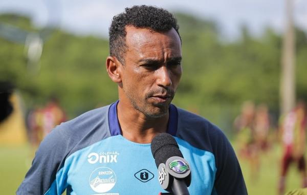 Eduardo reforça Copa do Nordeste como "bônus" para o Fluminense e foco total no Piauiense