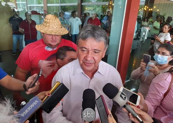 "Temos divergências, mas defendemos o diálogo", diz Wellington sobre Ciro Gomes