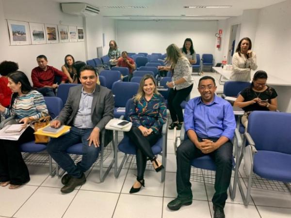 Caixa e Prefeitura de Floriano discutem sele&ccedil;&atilde;o para novo conjunto habitacional.(Imagem:SECOM)
