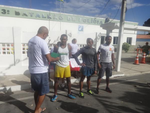 3&ordm; BPM realizou 17&ordf; edi&ccedil;&atilde;o da Corrida da Fogueira em Floriano.(Imagem:FlorianoNews)