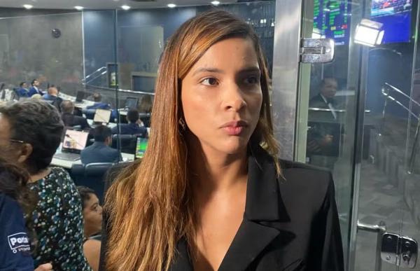Vereadora Tatiana Medeiros é presa pela PF e afastada do cargo em Teresina