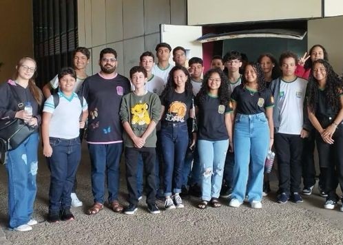 Estudantes da rede estadual aprofundam conhecimentos em Astronomia e Física no planetário da Ufpi