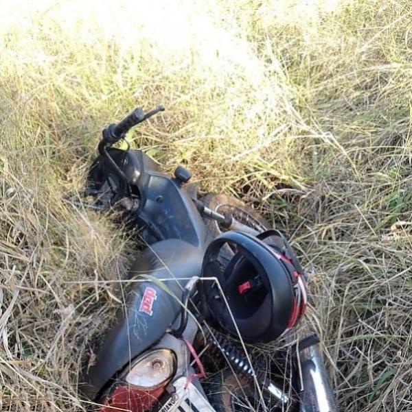 Força Tática da Polícia Militar apreende motocicleta furtada em operação policial em Floriano