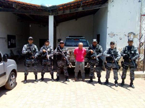 For&ccedil;a T&aacute;tica cumpre mandado de pris&atilde;o preventiva em Floriano.(Imagem:For&ccedil;a T&aacute;tica)