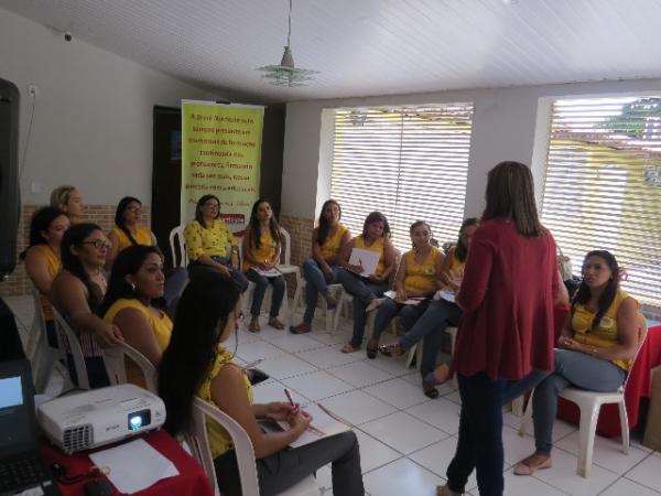 Centro Educacional Peniel realiza forma&ccedil;&atilde;o de professores para tratar da BNCC.(Imagem:Centro Educacional Peniel)