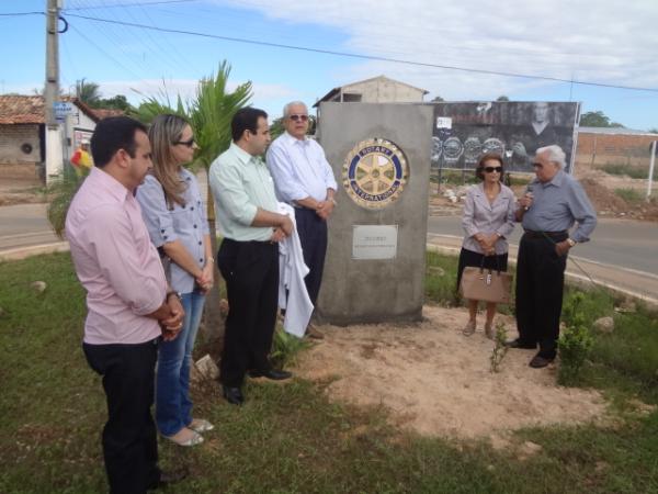 Rotary Clube inaugurou Marco Rotat&oacute;rio em Floriano.(Imagem:FlorianoNews)