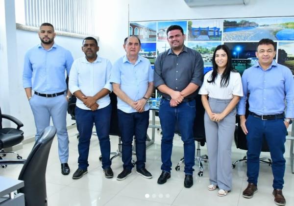Etapas para implantação da coleta seletiva são discutidas em reunião na Prefeitura de Floriano