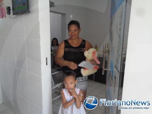 Campanha de vacina&ccedil;&atilde;o contra poliomielite acontece em Bar&atilde;o de Graja&uacute;(Imagem:FlorianoNews)