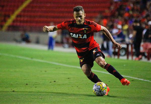 Depois de Rômulo, Renê pode ser mais um piauiense no Flamengo