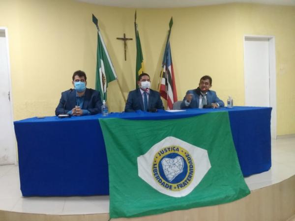 C&acirc;mara Municipal de Bar&atilde;o de Graja&uacute; realiza cerim&ocirc;nia de abertura do ano legislativo(Imagem:FlorianoNews)