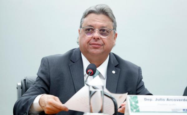 Acordo define votação do orçamento federal para 2025