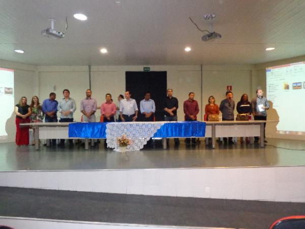 Secretaria de Educa&ccedil;&atilde;o realiza abertura da Semana Pedag&oacute;gica de Floriano.(Imagem:FlorianoNews)