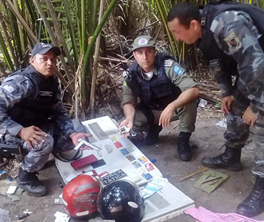 Polícia estoura acampamento usado por bandidos dentro de universidade no Piauí