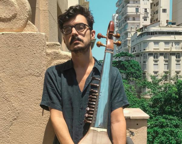Mariano Marovatto inicia série de singles com abordagem sutil de tema de Itamar Assumpção