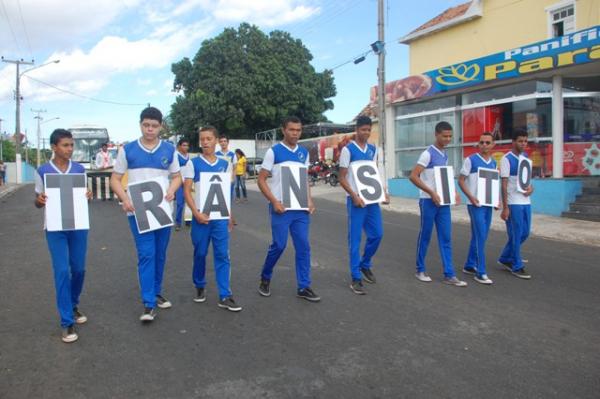 Prefeitura e SUTRAN fazem abertura da Semana Nacional do Trânsito em Floriano