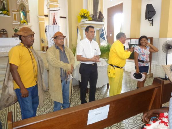 Tradi&ccedil;&atilde;o e F&eacute; marcaram cavalgada e Missa do Vaqueiro em Floriano.(Imagem:FlorianoNews)