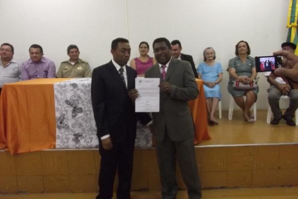 Novos secret&aacute;rios municipais s&atilde;o empossados em Floriano.(Imagem:FlorianoNews)