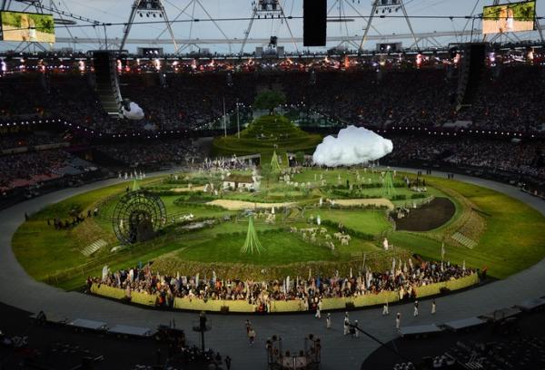 Cerim&ocirc;nia de abertura em Londres 2012: evento mais caro deve ter ingressos a R$ 2.300 no Rio.(Imagem:AFP)