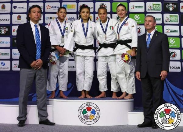 Com primeira medalha, Sarah Menezes dá guinada em ranking da nova categoria.(Imagem:Reprodução)