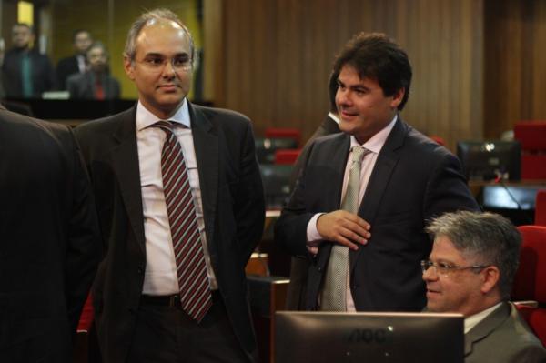 Assembleia recebe pedido de autorização para viagem oficial do governador