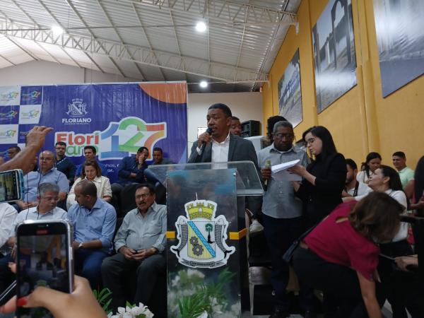 Floriano celebra a reinauguração do modernizado Mercado Público Central(Imagem:FlorianoNews)