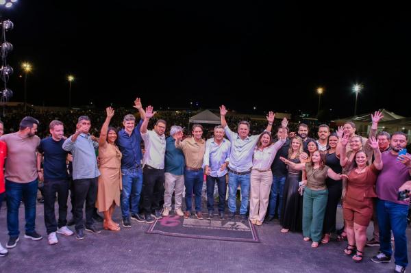 Em Valença do Piauí, popular agradece Ciro Nogueira: "O cara que mais luta pela agricultura"