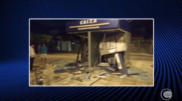 Bandidos armados explodem mais um caixa eletrônico no Litoral do Piauí
