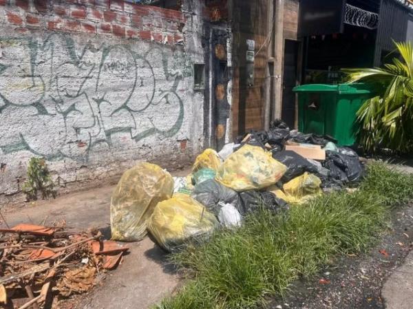 Empresa é multada em quase R$ 400 mil por falhas graves na coleta de lixo em Teresina