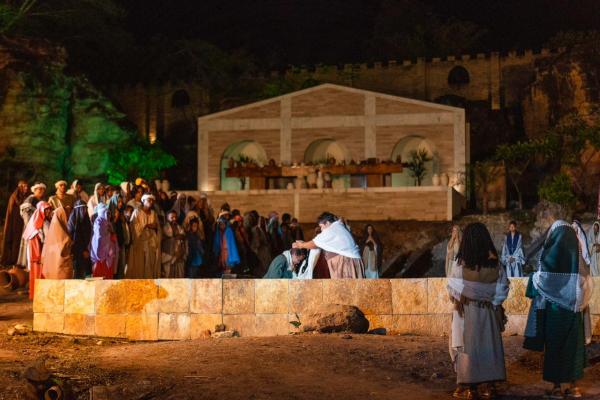 P&uacute;blico se emociona com encena&ccedil;&atilde;o da Paix&atilde;o de Cristo em Floriano(Imagem:Reprodu&ccedil;&atilde;o)