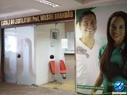 Escola do Legislativo vai oferecer três cursos de mestrado no segundo semestre