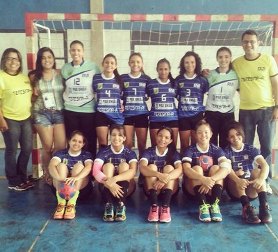 Handebol feminino conquista título da 3ª divisão do JUBs de forma invicta