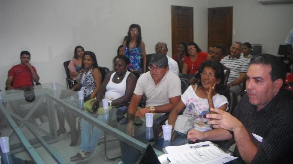Presidentes de Associa&ccedil;&otilde;es de Moradores participaram de reuni&atilde;o com Infraestrutura.(Imagem:FlorianoNews)