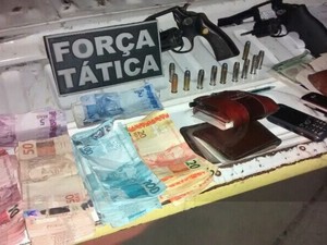 Homens fazem arrastão em casa de jogos e levam R$ 18 mil no Piauí