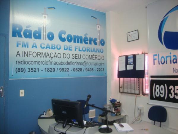 Visita a R&aacute;dio Comercio(Imagem:reda&ccedil;&atilde;o)