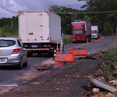 BR-343 segue interditada e PRF recomenda rotas alternativas