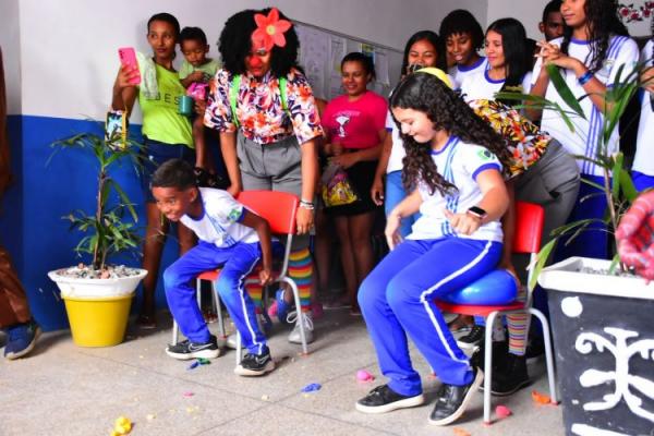 Assist&ecirc;ncia Social de Floriano comemora o Dia das Crian&ccedil;as com festas na sede e no campo(Imagem:Secom)