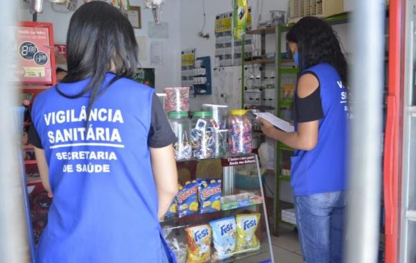 Vigilância Sanitária de Floriano realiza mais 80 notificações no final de semana