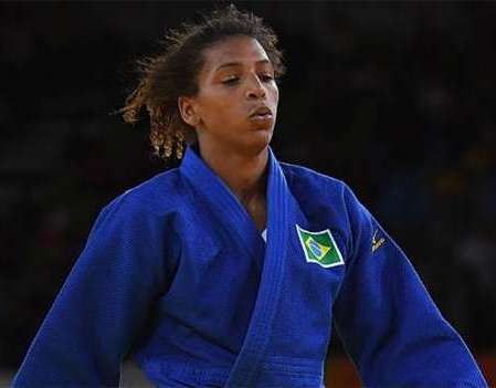 Rafaela Silva vence húngara e está na semifinal