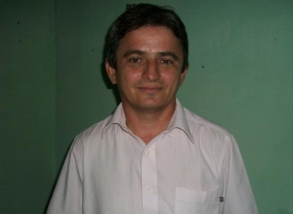 Edvaldo Ara&uacute;jo(Imagem:FlorianoNews)
