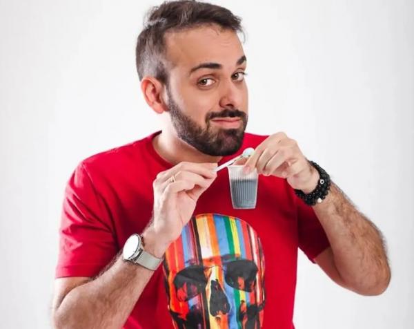  &Iacute;talo Sena, humorista.(Imagem: Divulga&ccedil;&atilde;o )