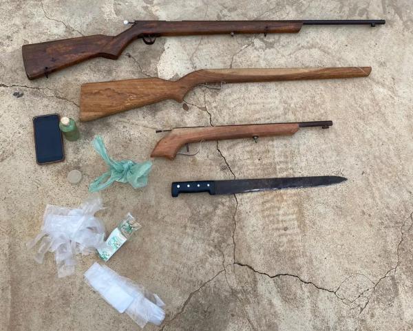  Armas foram apreendidas durante opera&ccedil;&atilde;o da Pol&iacute;cia Civil em S&atilde;o Raimundo Nonato, no Piau&iacute;.(Imagem:Divulga&ccedil;&atilde;o/Pol&iacute;cia Civil )