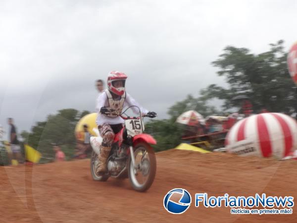 Emo&ccedil;&atilde;o em duas rodas e muita adrenalina marcaram o I Motocross Arena Show de Floriano.(Imagem:FlorianoNews)