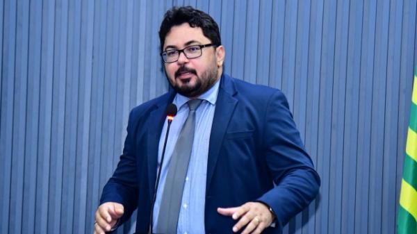 Magno Weverson enaltece ações de fomento ao turismo e da causa animal em Floriano