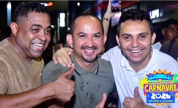 Poder Legislativo marca presen&ccedil;a em arrast&atilde;o com Durval Lelys e refor&ccedil;a apoio ao Carnaval de Floriano(Imagem:Reprodu&ccedil;&atilde;o/Instagram)