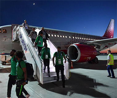 Voo da Arábia Saudita sofre pane e pega fogo durante viagem