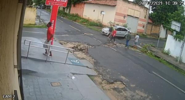 Polícia Militar prende homem que tentou roubar farmácia em Floriano
