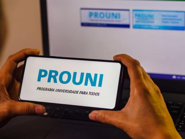 MEC disponibiliza lista de espera do Prouni; consulta até 19 de abril