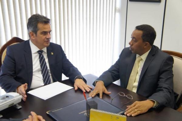  Joel Rodrigues busca recursos em Bras&iacute;lia(Imagem:Secom)